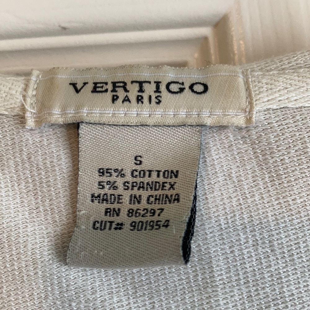 Jacket - Picture 3 of 4